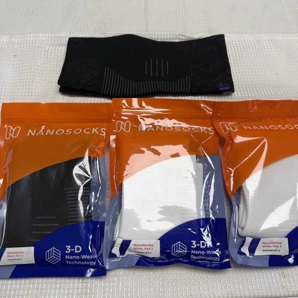 Lot 4 Nano Socks 3D Nano-Weave Compression Socks 2 Black 2 White Size 2 New
